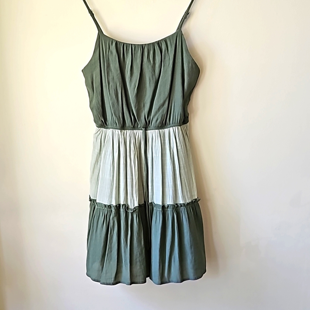 AUW Two Toned Green Spaghetti Strap Dress Size Large